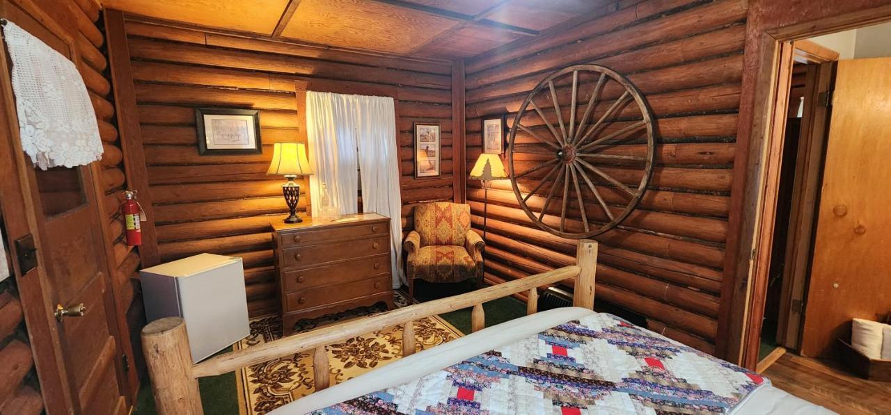 Bear Creek Ranch Bed & Breakfast Essex Kültér fotó