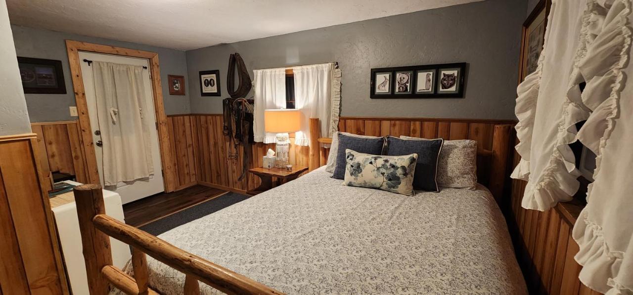 Bear Creek Ranch Bed & Breakfast Essex Kültér fotó